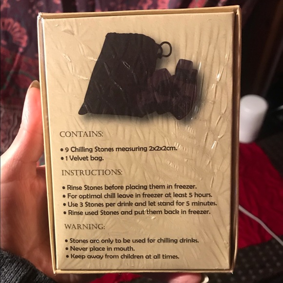 Whiskey Rocks 🥃 - Picture 2 of 3